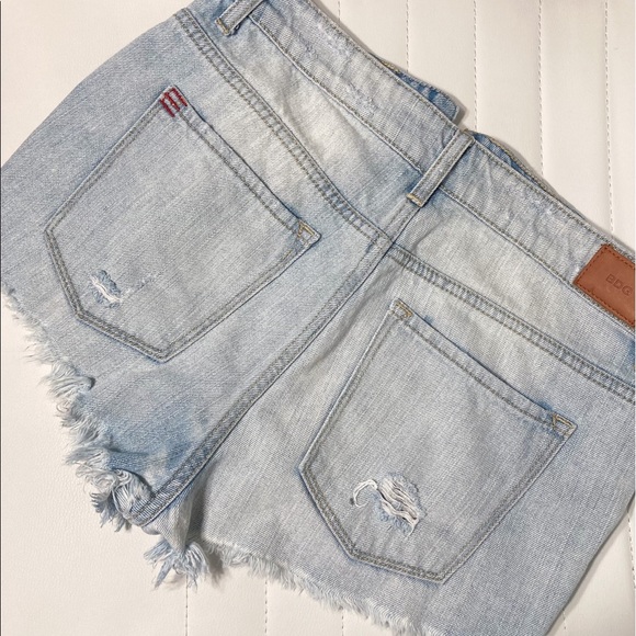 BDG Super High Rise Cheeky Shorts 29w - Picture 6 of 8